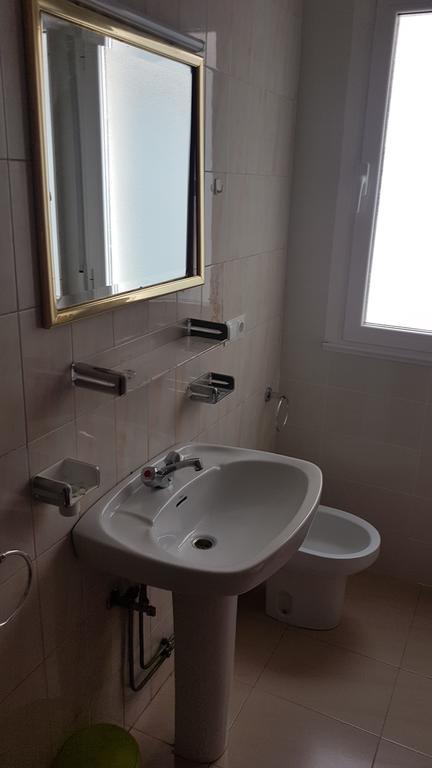 Hostal Orly Camponaraya Eksteriør bilde